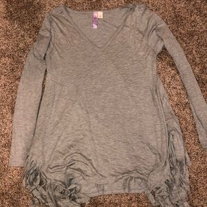 Francesca’s gray fringe shirt sz small